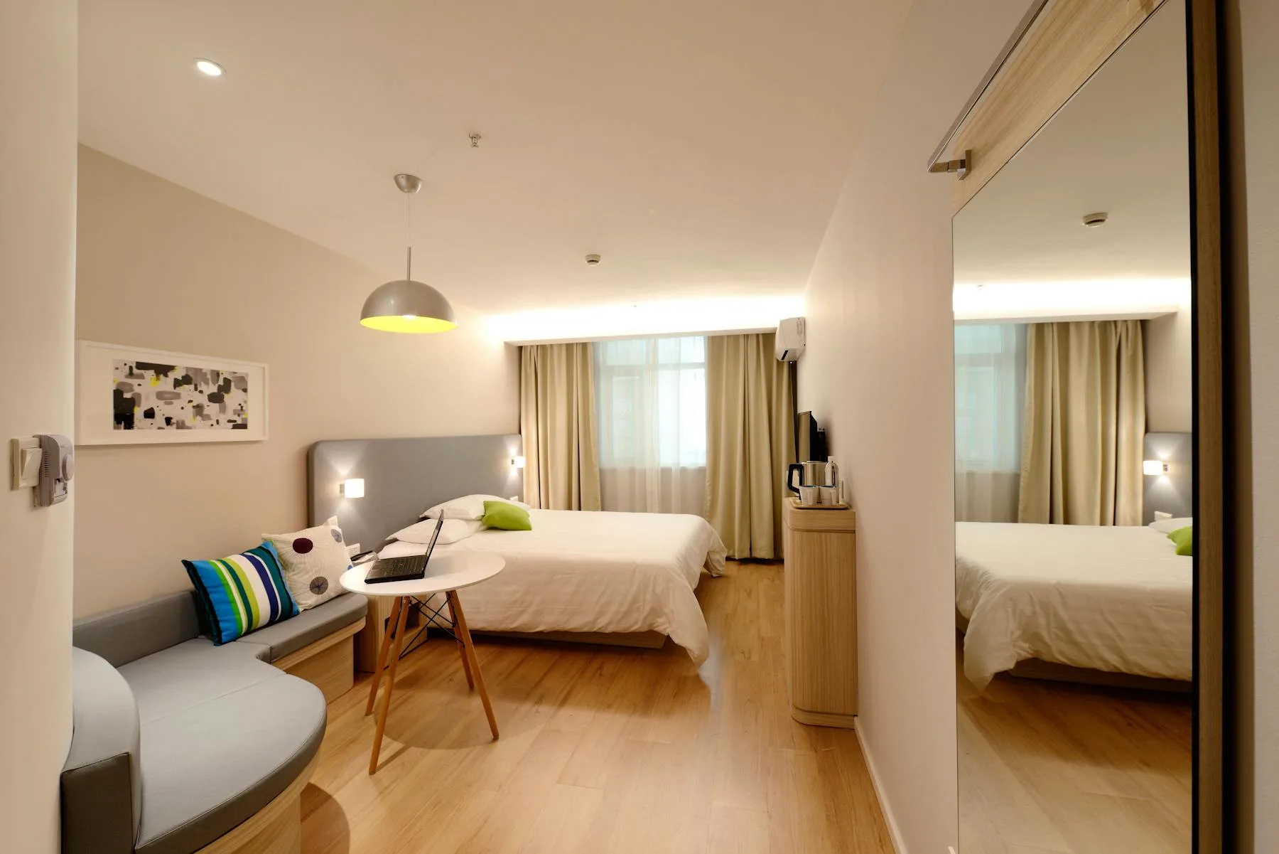 Hotels & hospitality refurbishment